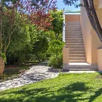 Jasmine Apartments